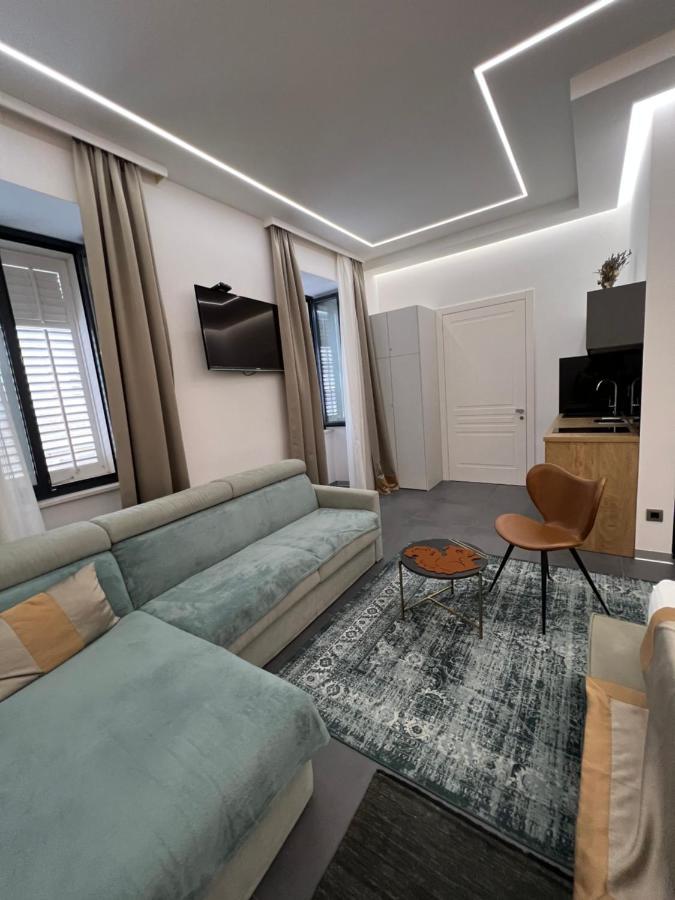 Hyatt Apartment Rijeka Bagian luar foto